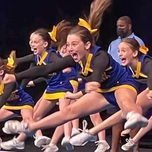 Meet your Posher, Christy